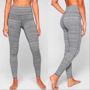 Athleta High Rise Jacquard Chaturanga 7/8 Tight. Black/White. Size XXS